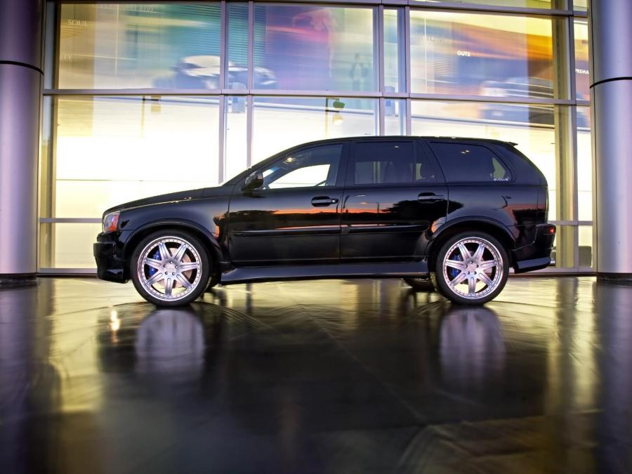  Volvo XC90 V8 Evolve Concept 2006 года  (фото 12 из 19)